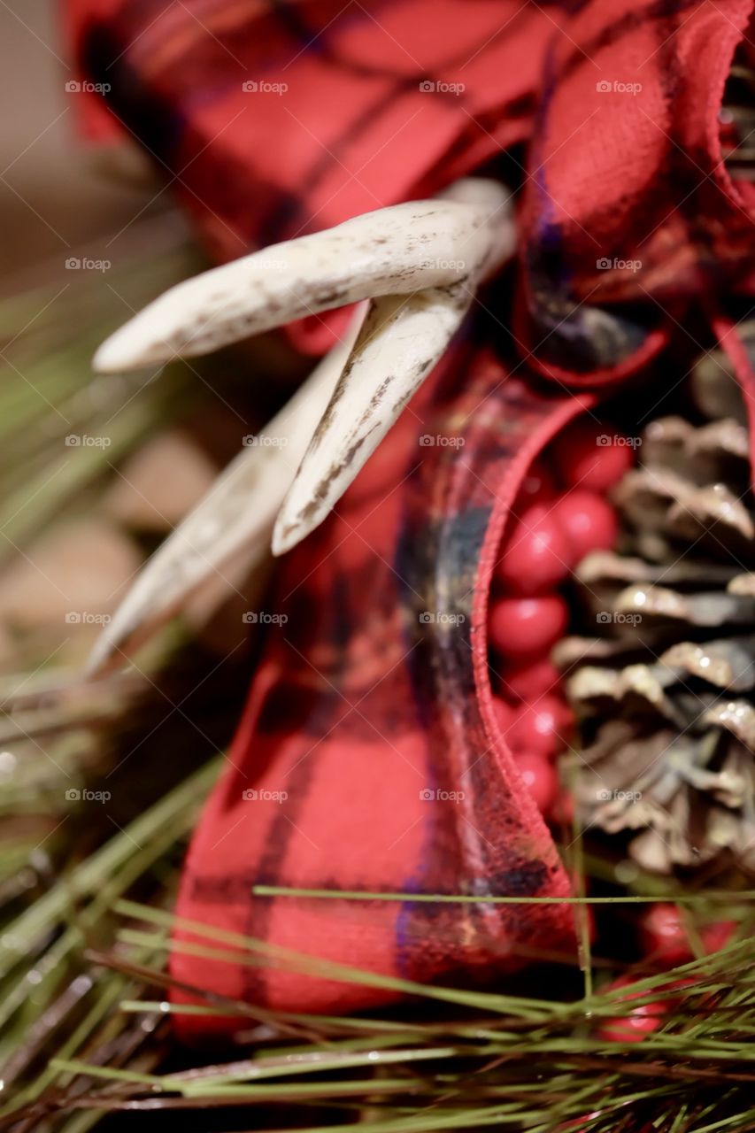 Antlers And Pinecone Christmas Decoration 