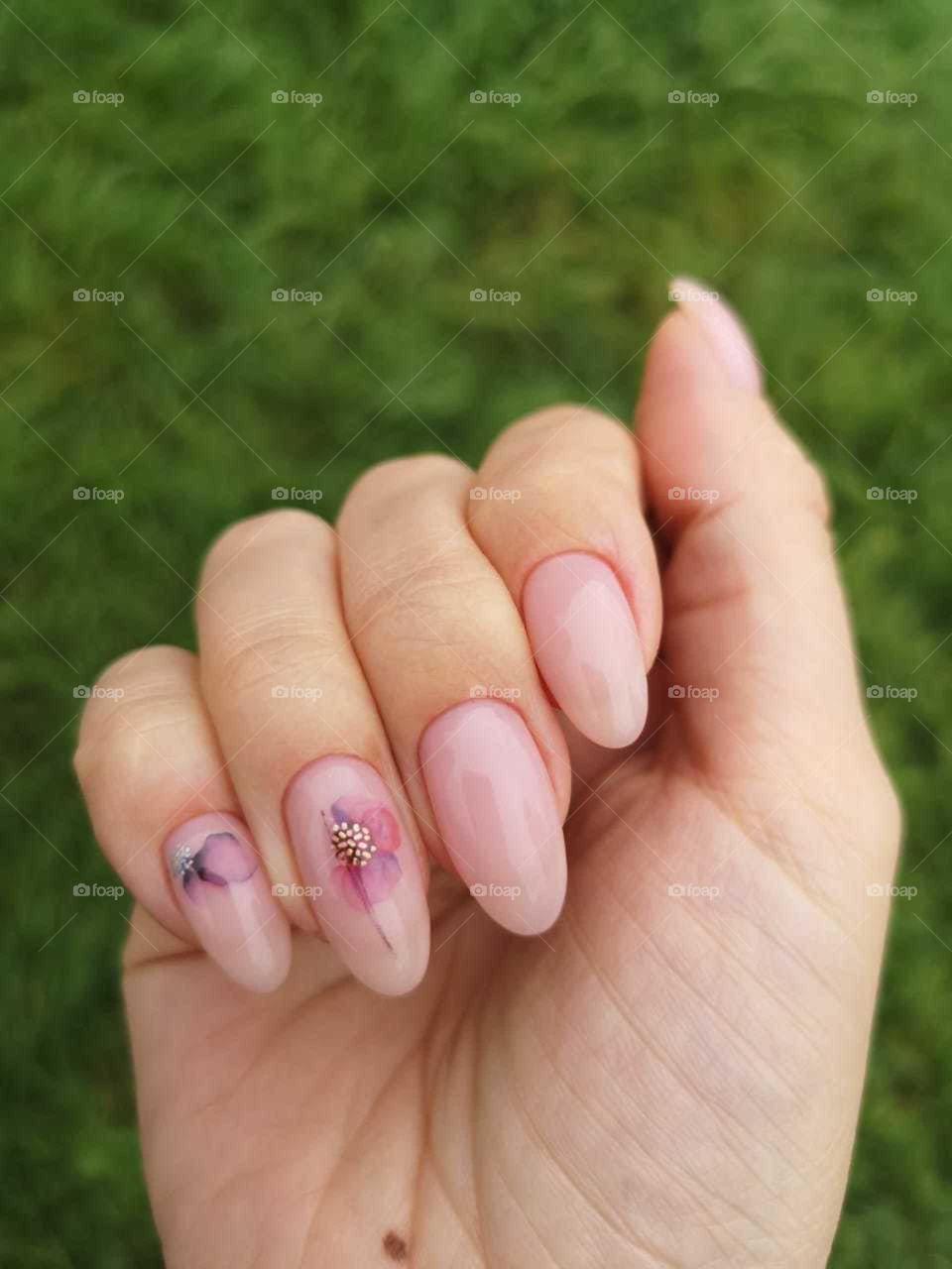 Pink mood for Monique