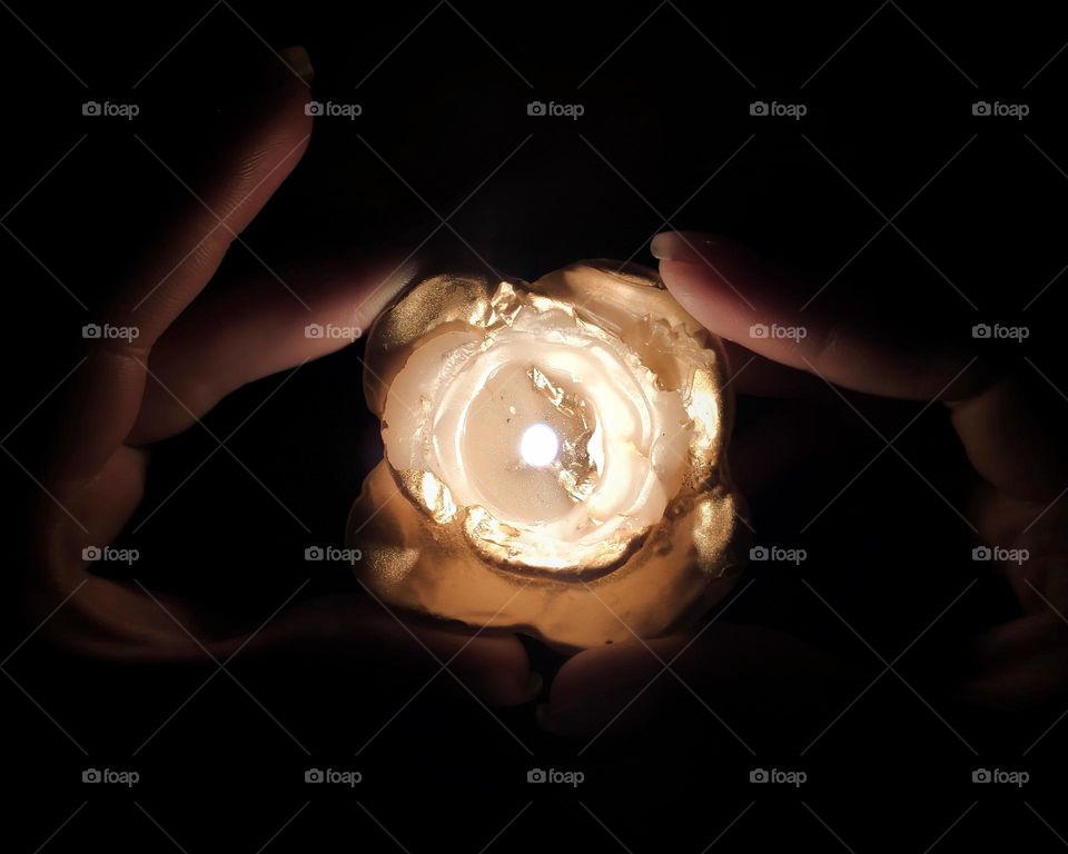 night atmosphere manicure