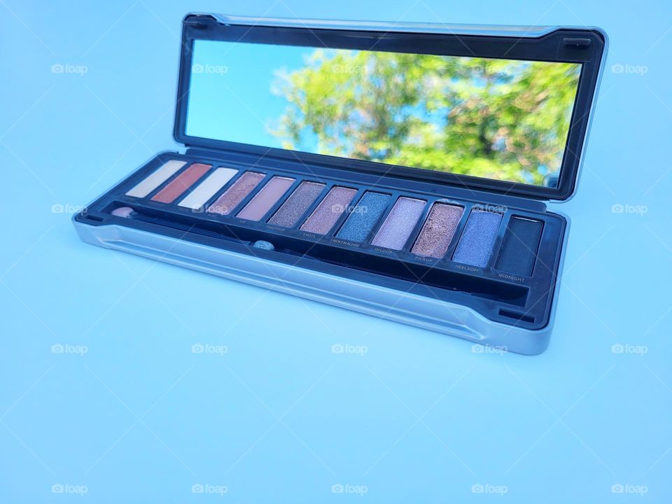 make up reflection in the mirror