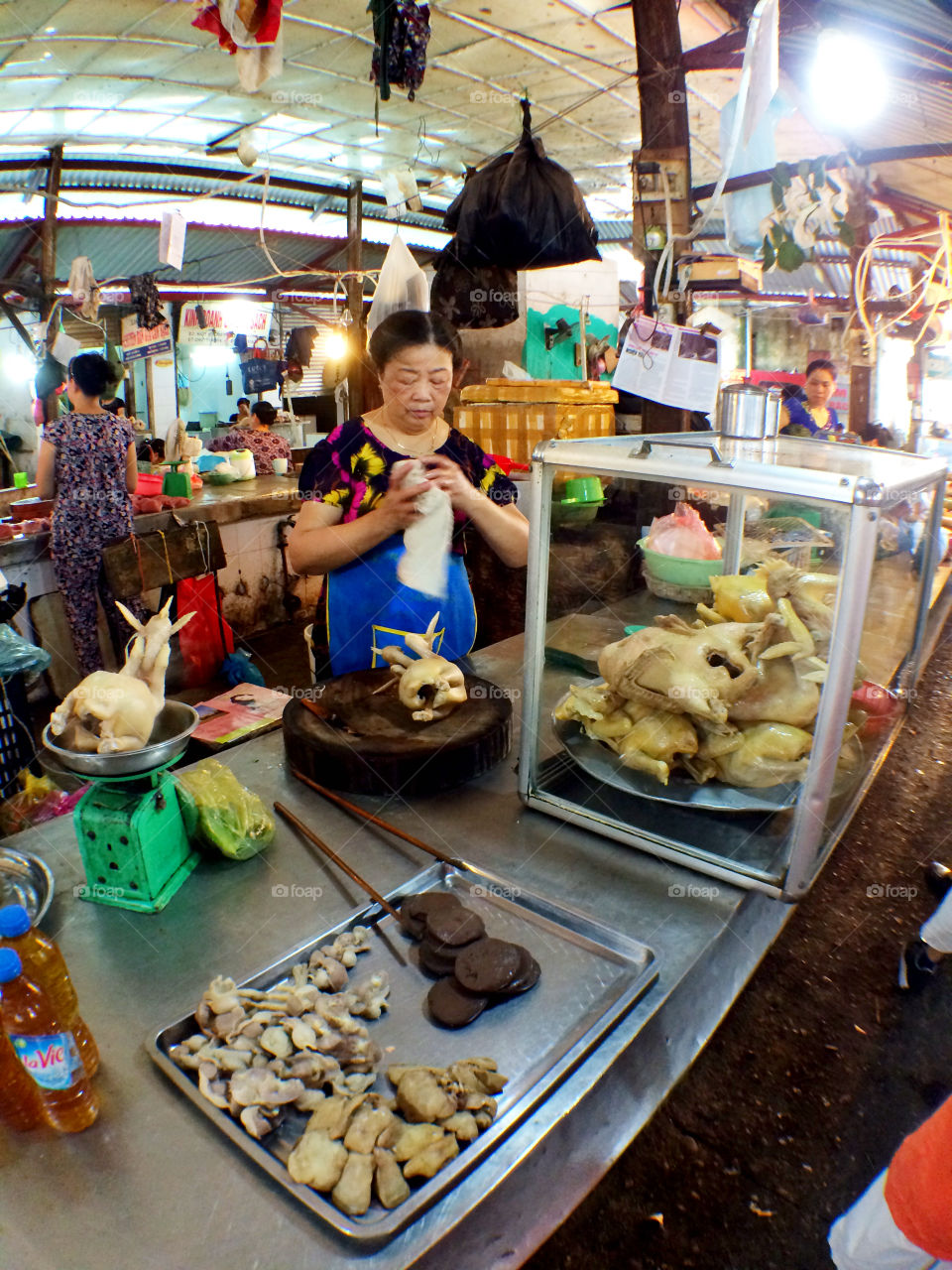 Street market, Hanoi 