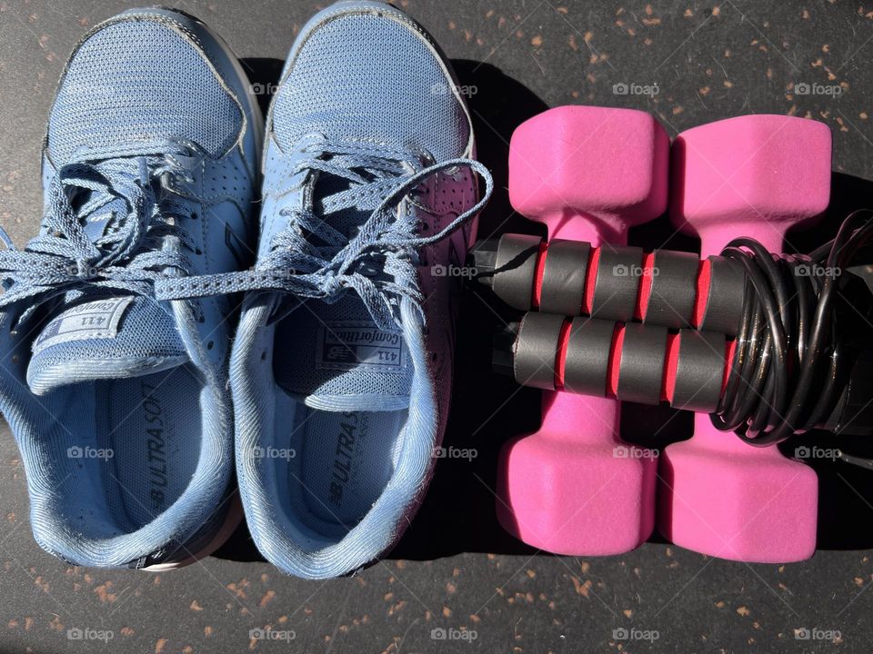 A good pair of sneakers, a jump rope and a pair of chic weights. Girl’s Best Friends when it comes to keeping fit anywhere anytime