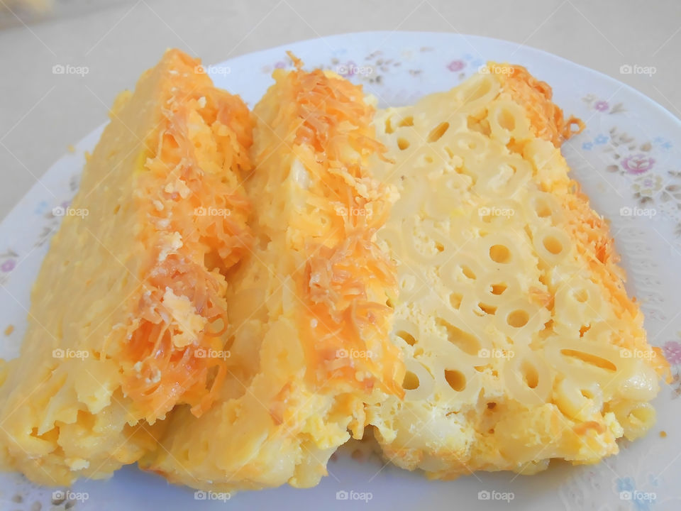Sliced Macaroni and Cheese
