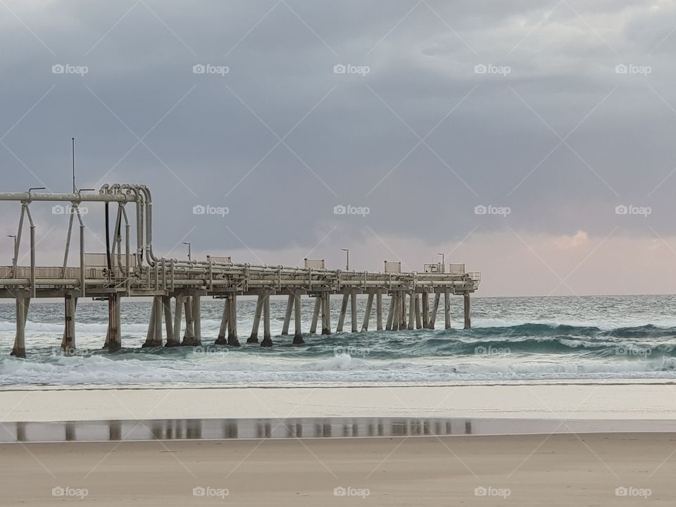 Overcast morning at the jetty