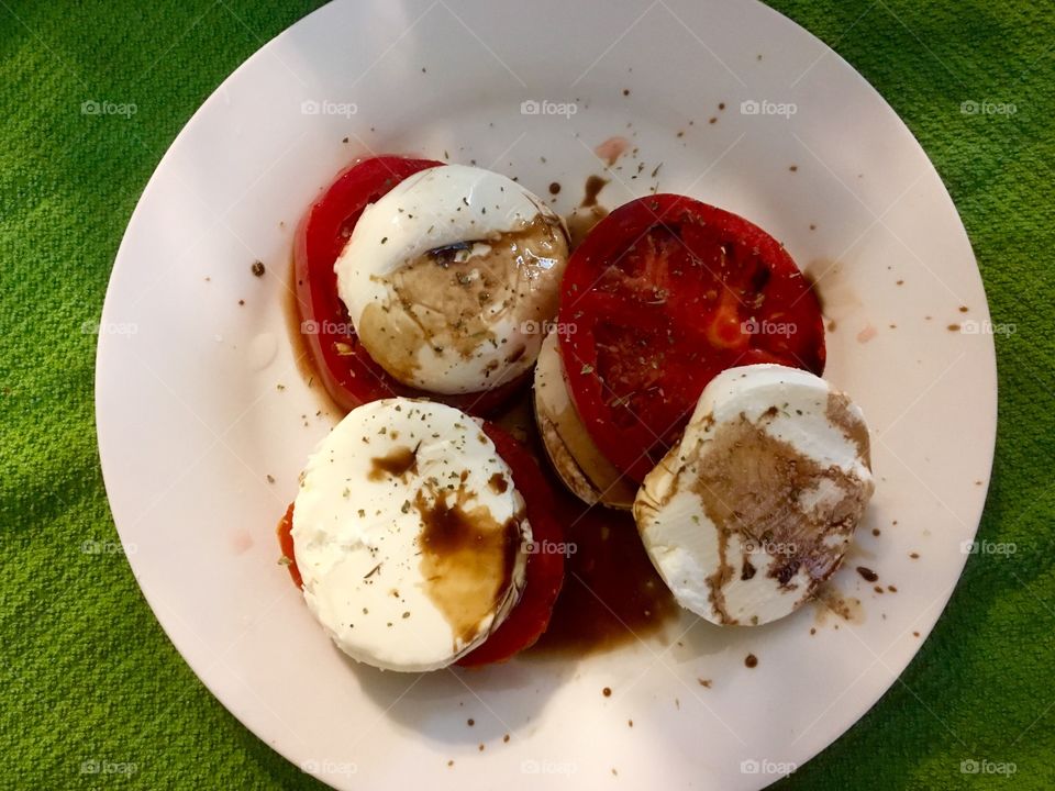 Tomatoes with Mozzarella and Balsamic