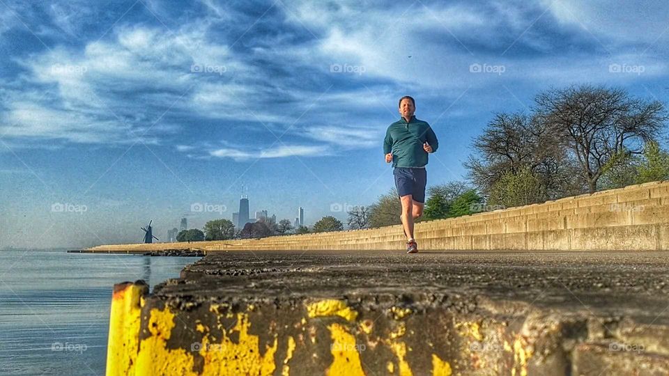 Jogging in Chicago along Lake Michigan