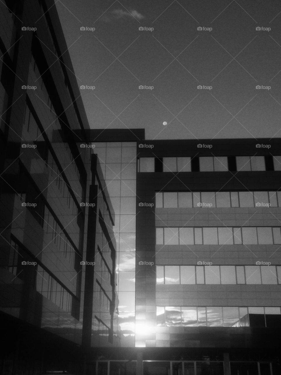 Architecture and the moon