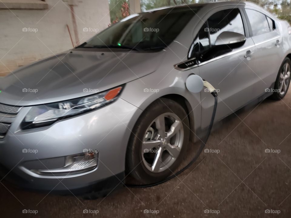 Chevrolet volt,  charging again