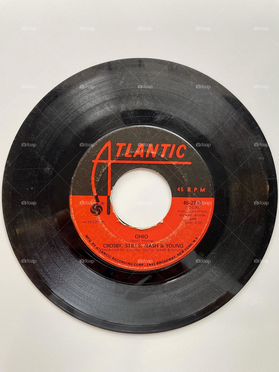 Old 45 vinyl record, vintage record, songs from the 70’s, albums in 45 format, Ohio song 