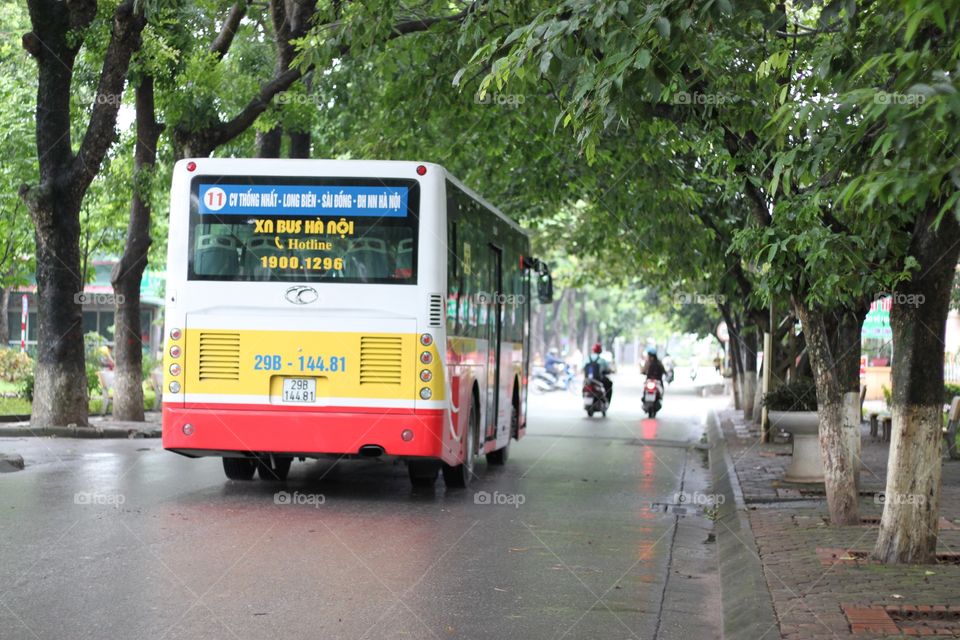 Bus on Vietnamese