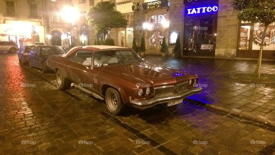 Amazing Car - Poland, Kraków, Old Town, Mainsquare