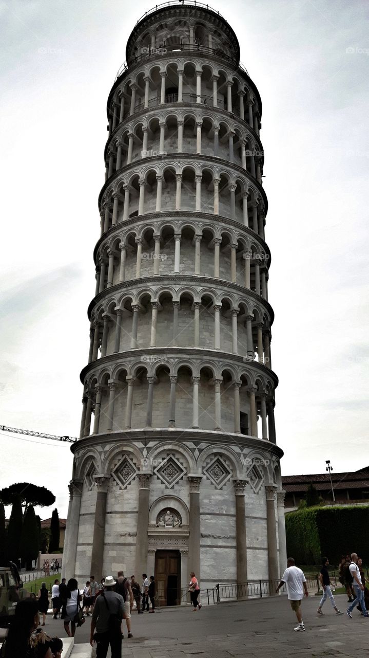 The leaning tower of Pisa, Italy