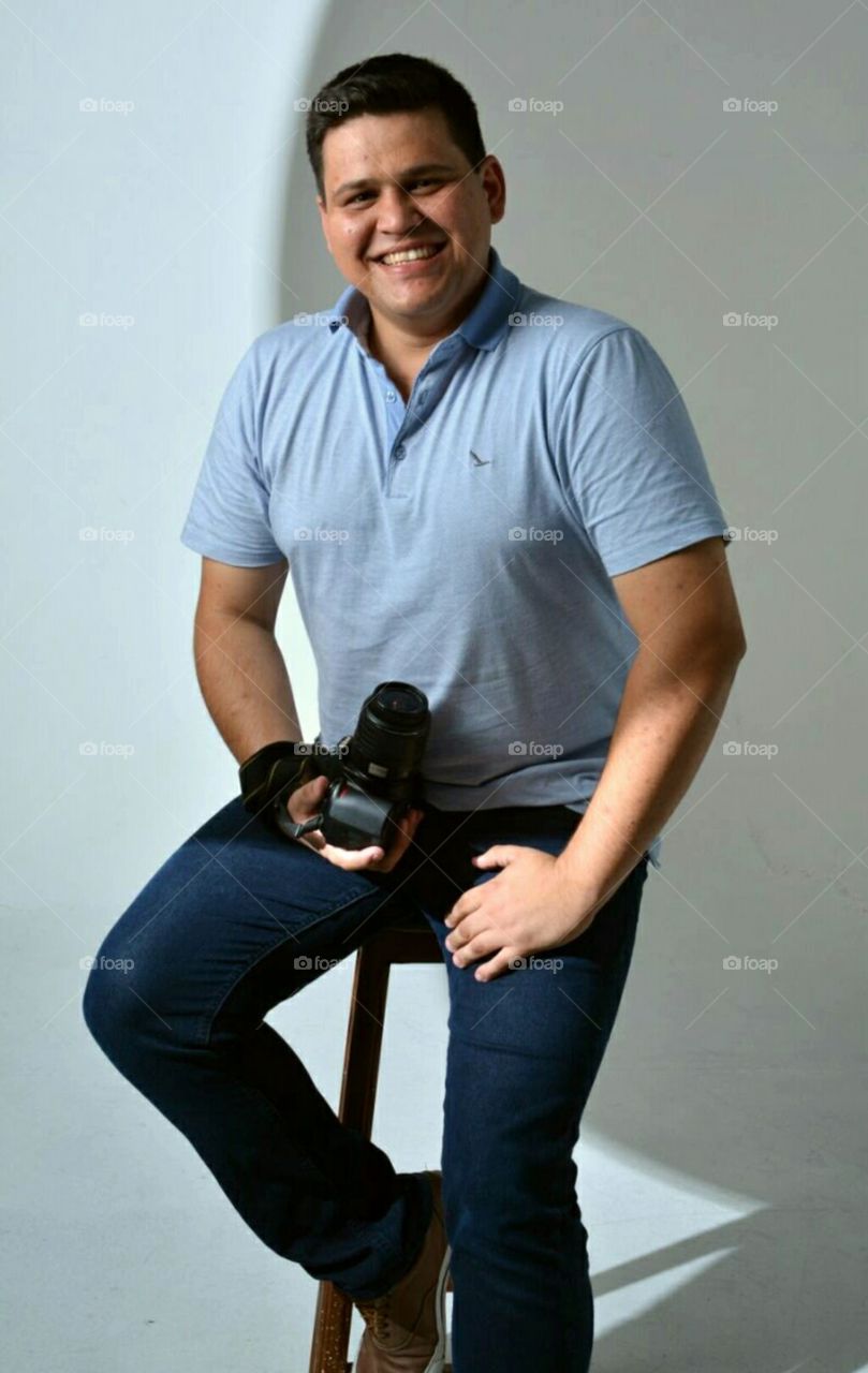 Momento  em que a Câmera vira contra o Fotografo