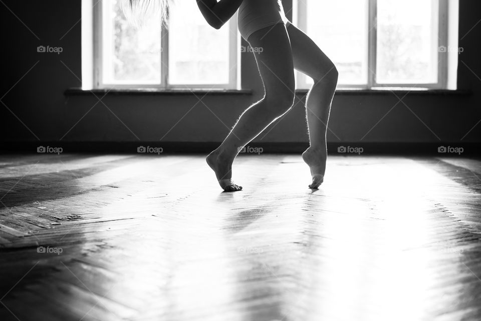 girl dancing in the studio