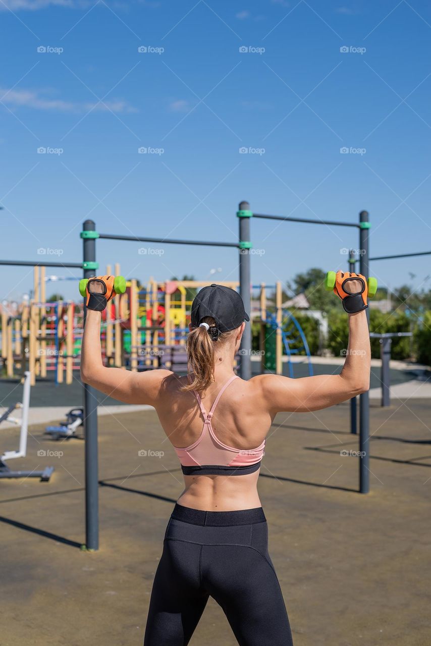 woman working out outdoors