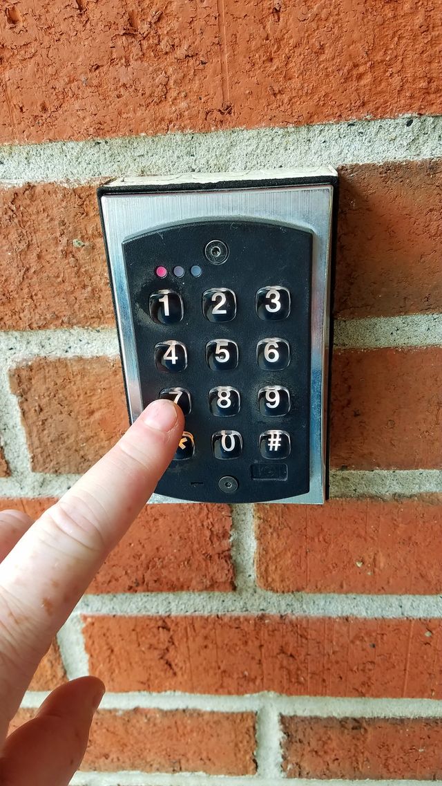 deciding what code to type in on key bad