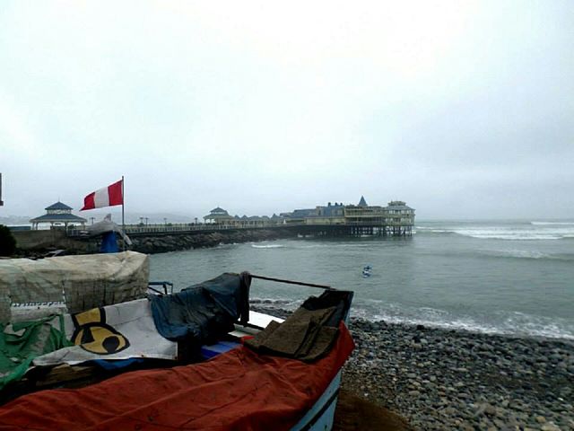 Playa en Lima, Perú