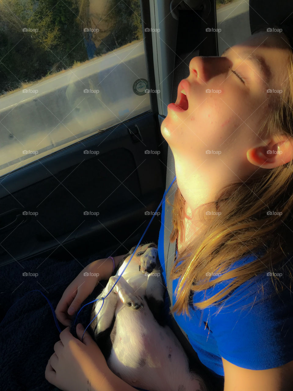 Summer vacations are successful if your kids & the pups are tired from having so much fun! On our way home after dropping off the RV my youngest and one of my dogs succumbed to sleep. Both of them were snoring! How adorable! 😴