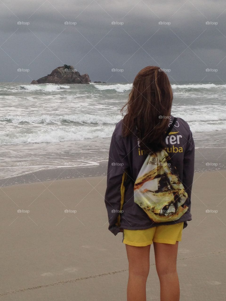 Parcel in the middle of a angry ocean. Let's swim!!