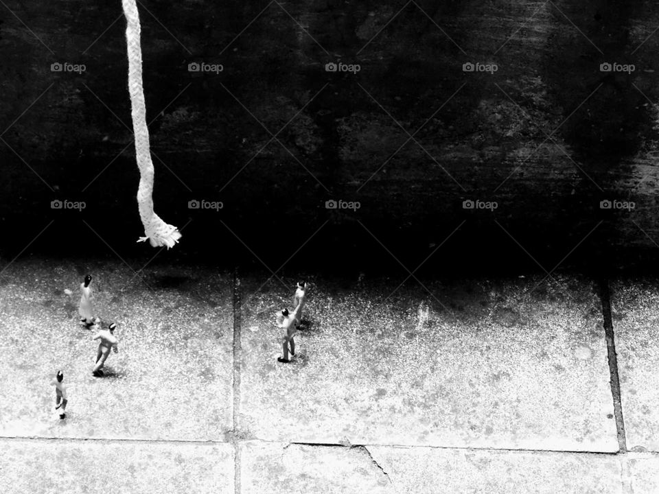 The world of liliput : rope