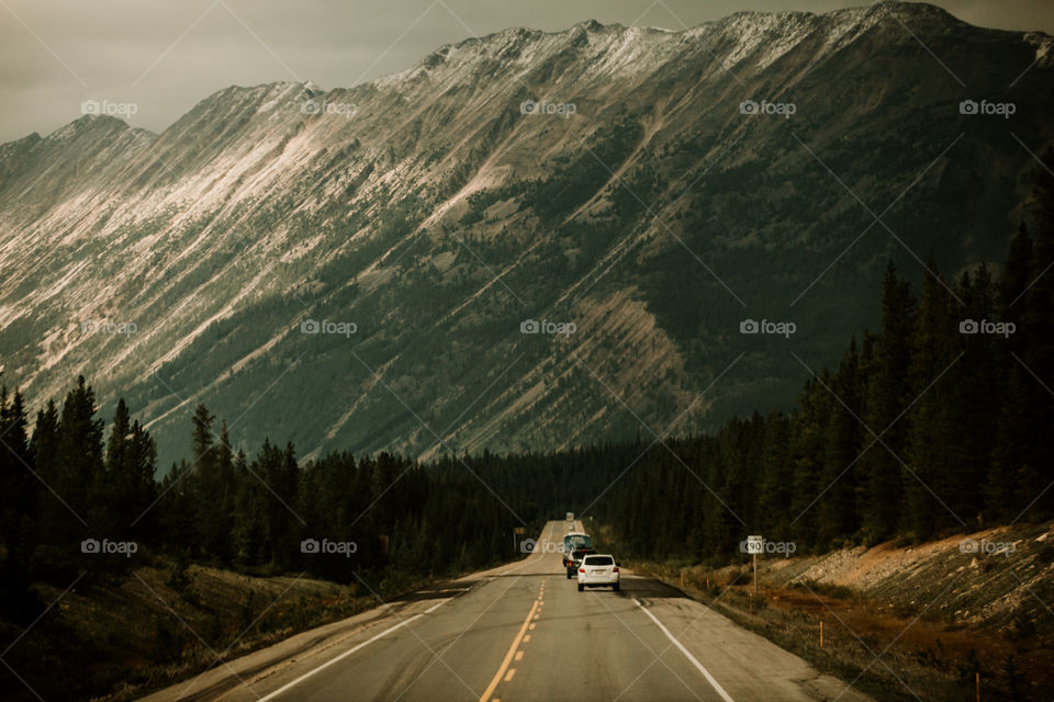 Banff National Park - the magical light and a telephoto: all we need to make that place even more beautiful. 