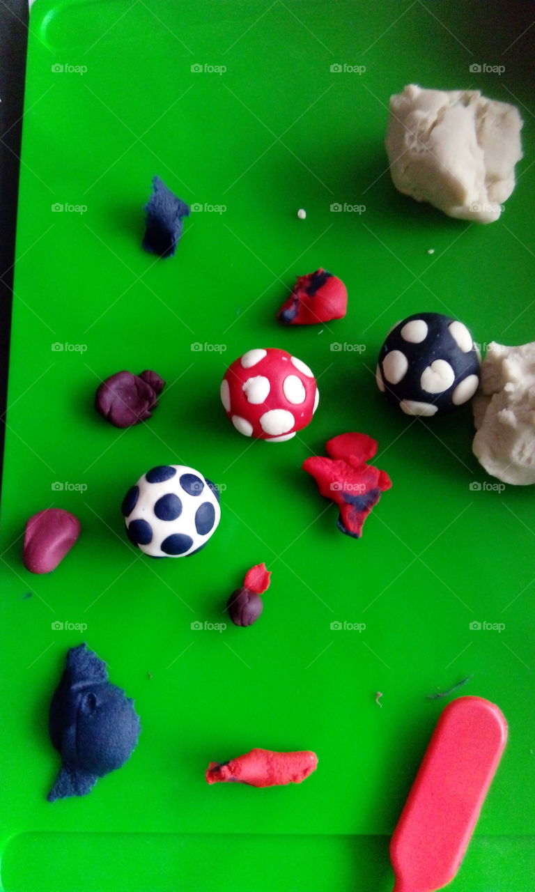 play with plastiline