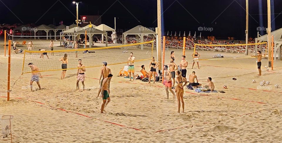 Beach activity ⛹️⛹️‍♀️