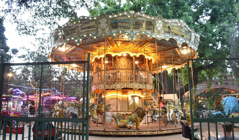 CAROUSEL