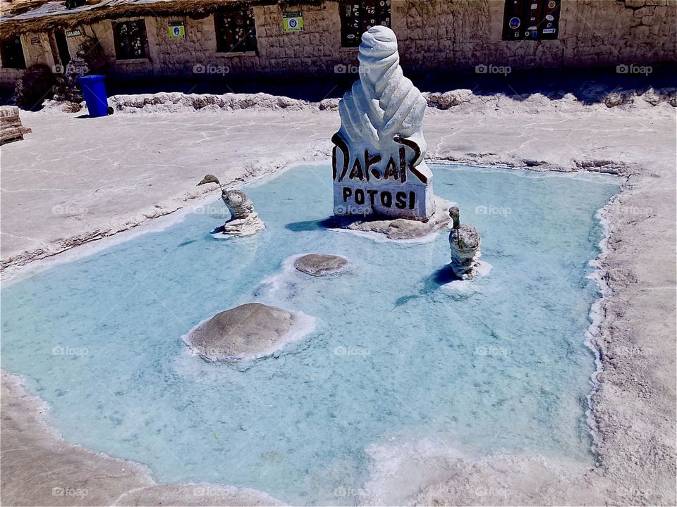 These are salt statues made from the abundant material of the “Uyuni Salt Flats” in “Bolivia”. The vast terrain measures 4,248 square miles and when it fills with water it turns into a huge mirror of the sky. 2022. Hypnotic Productions