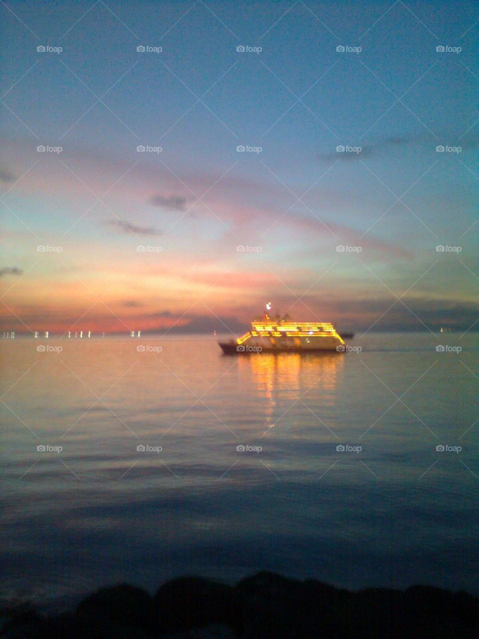 Ship across the sea
Philippines 
