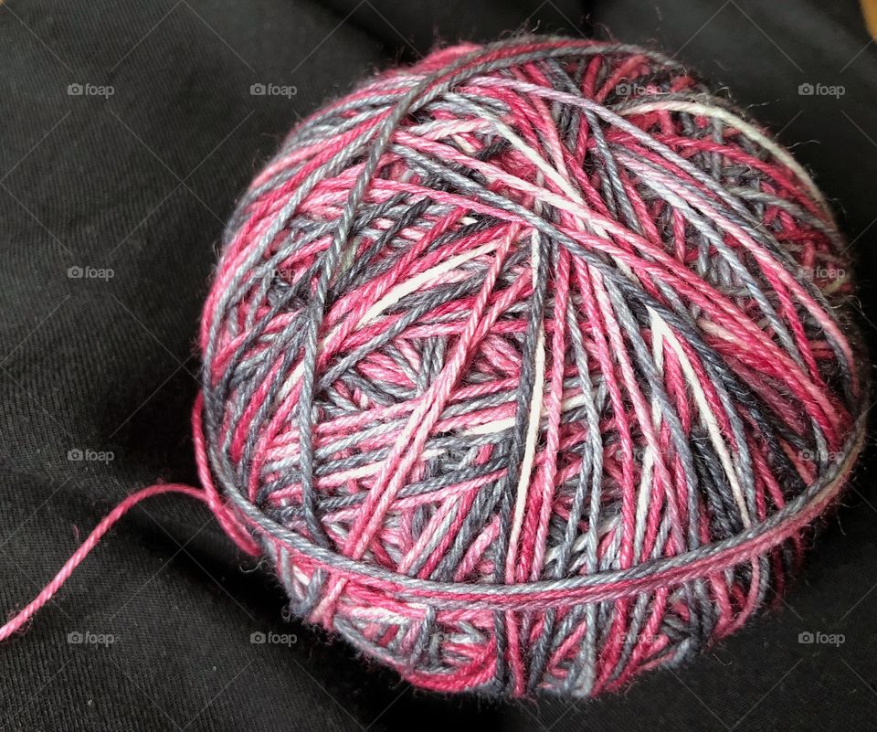 Multicolored yarn