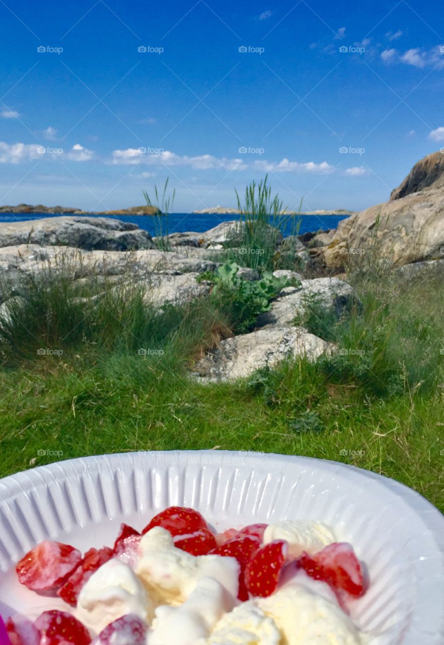 Ice creme by the sea