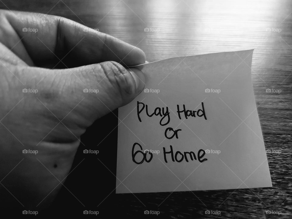 Motivational quotes on a small piece of paper