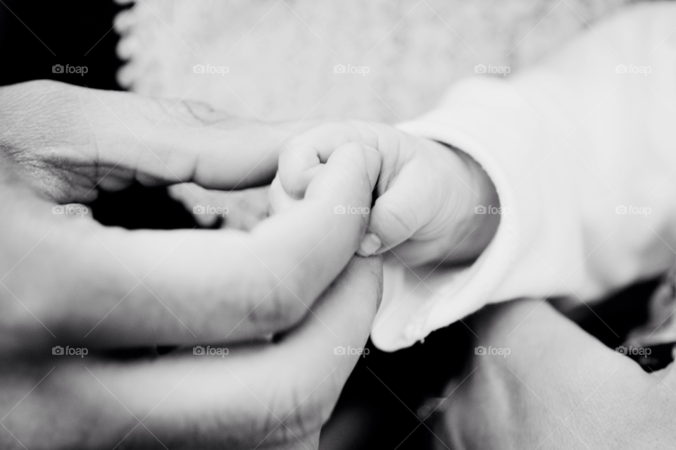 close baby hands love by mstewa36