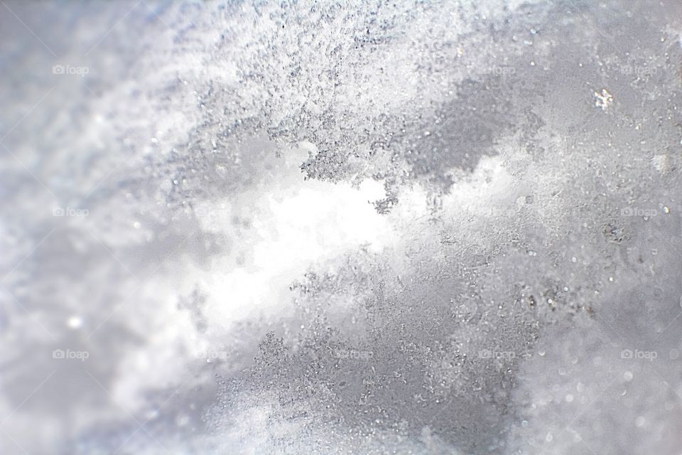 Sparkling snow blanket 