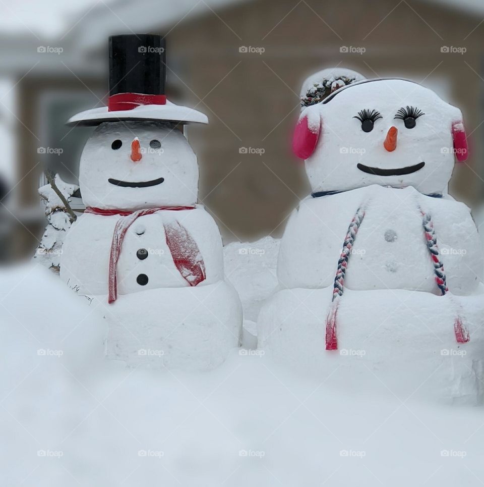 Mr and Mrs Snowman