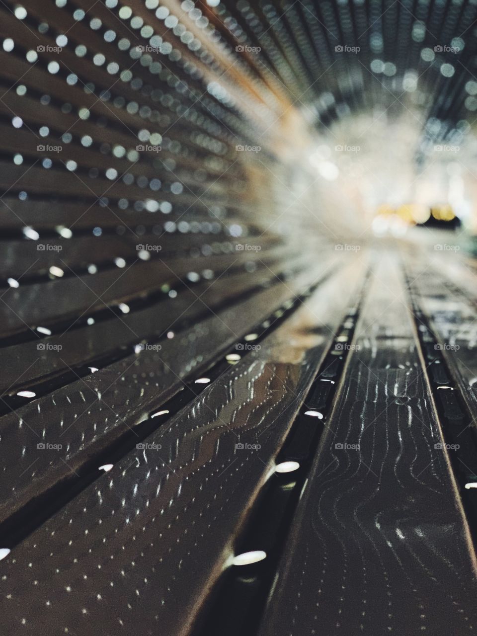 Metal and lights playing against each other in the National Gallery of Art 