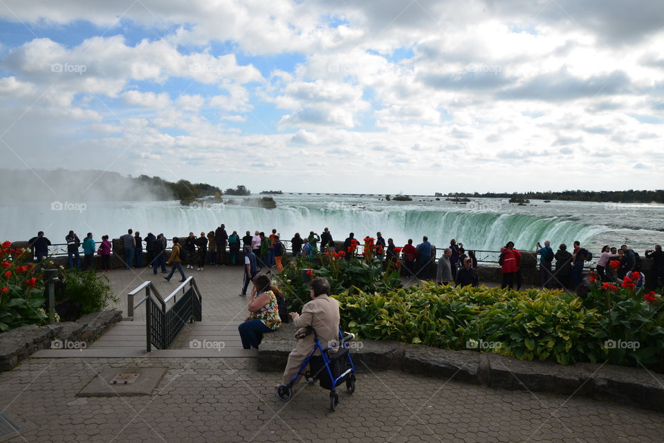 Show at the falls