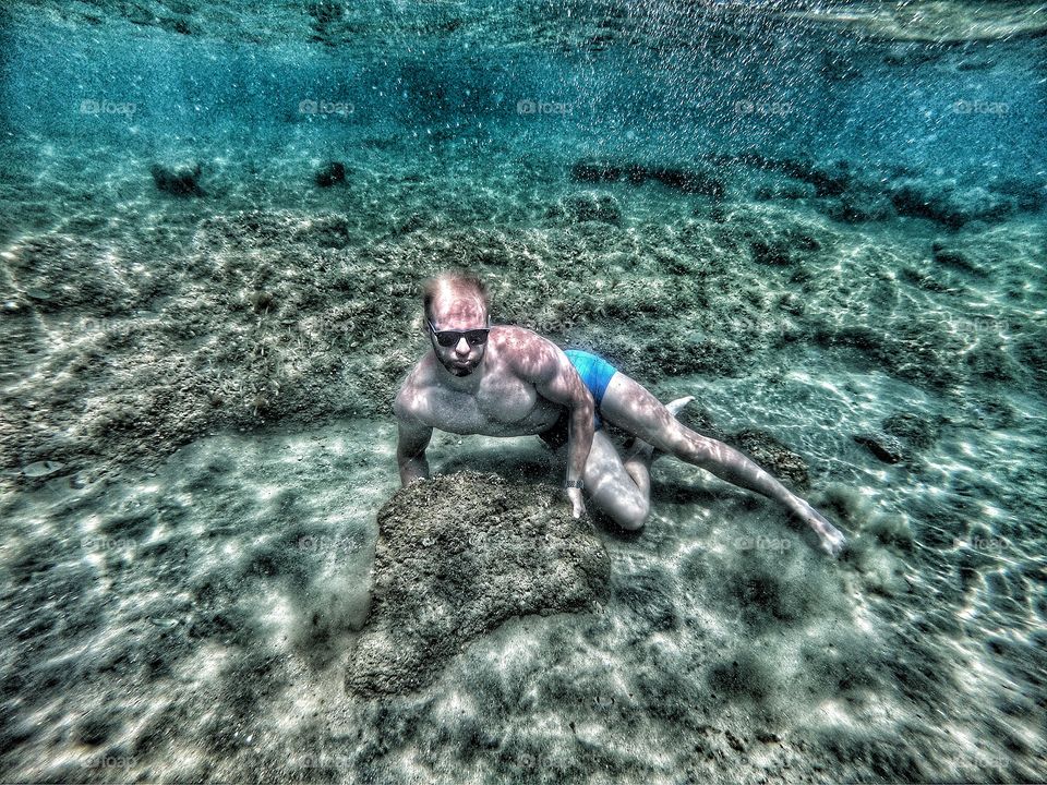 Underwater photography, Metalia beach, Thassos