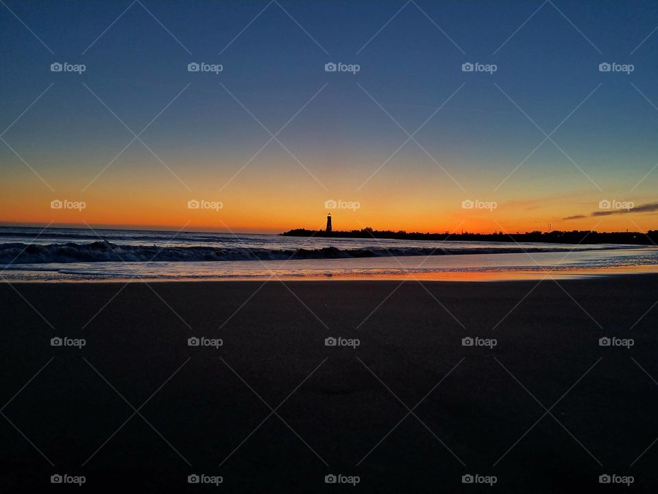 Lighthouse sunset at Santa Cruz