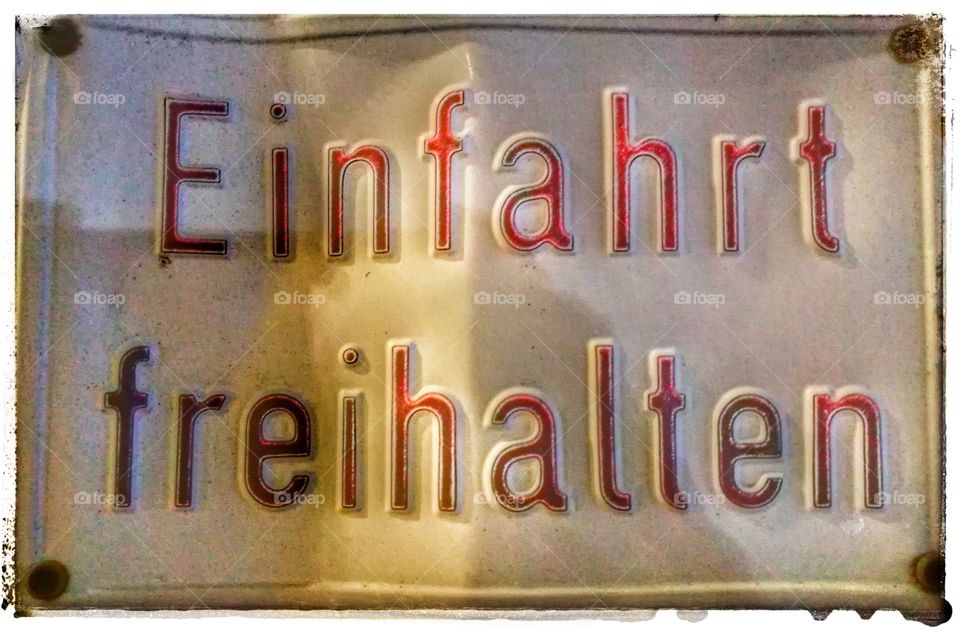 Einfahrt freihalten