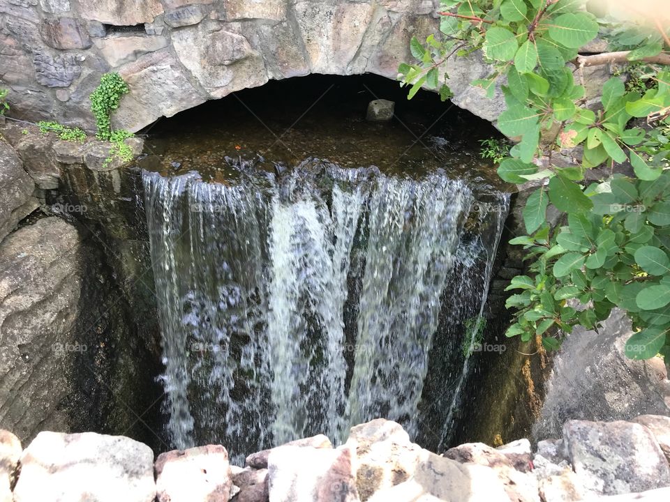 Arch waterfall 