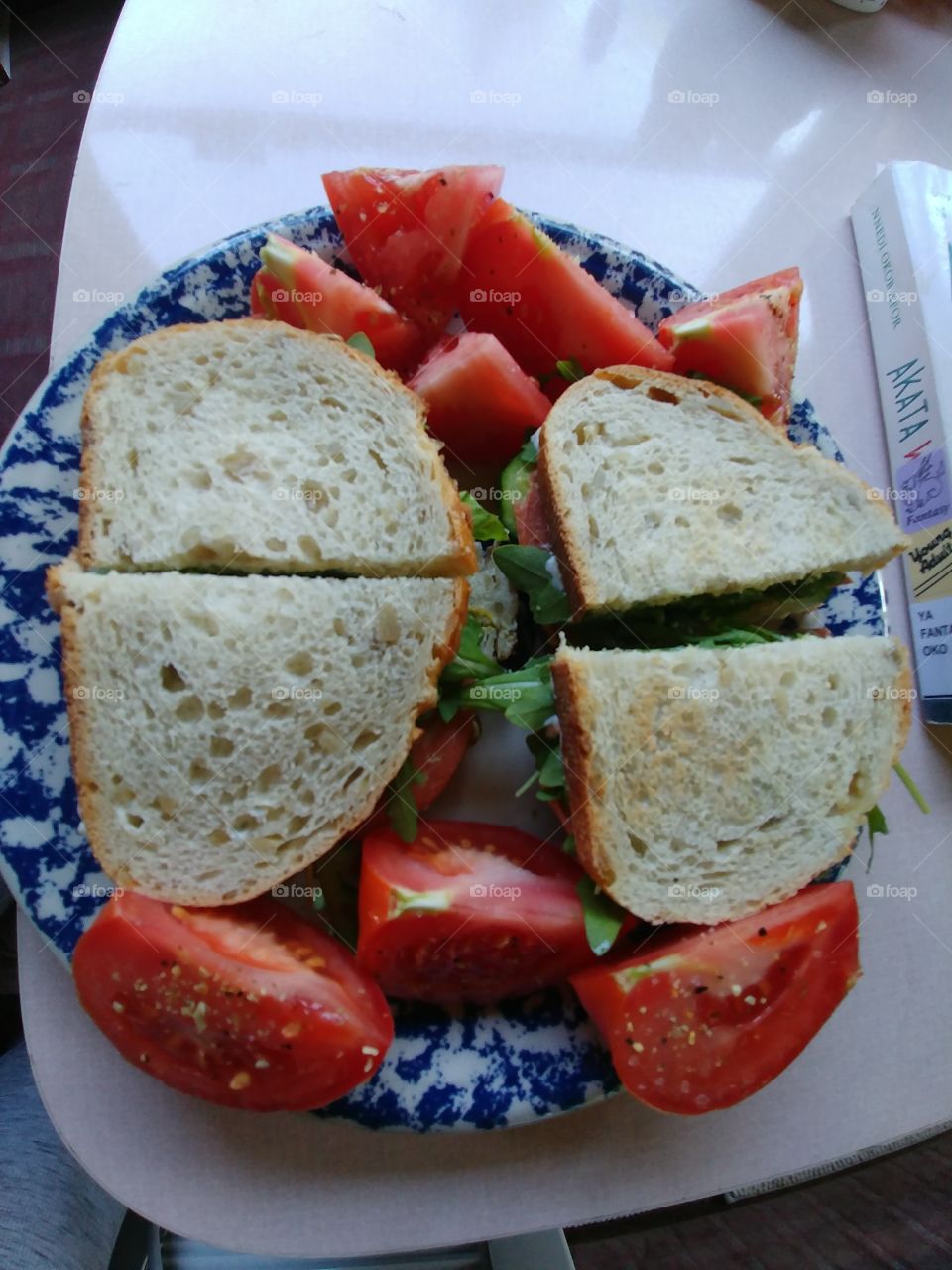 Sandwich with Tomatoes