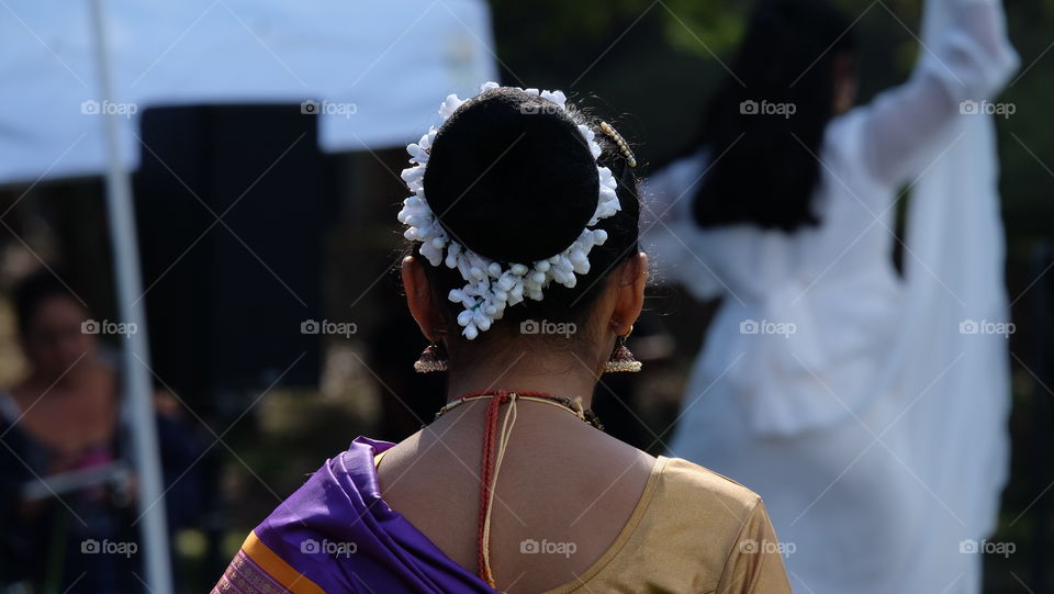 Traditional hairstyle if an Indian dancer