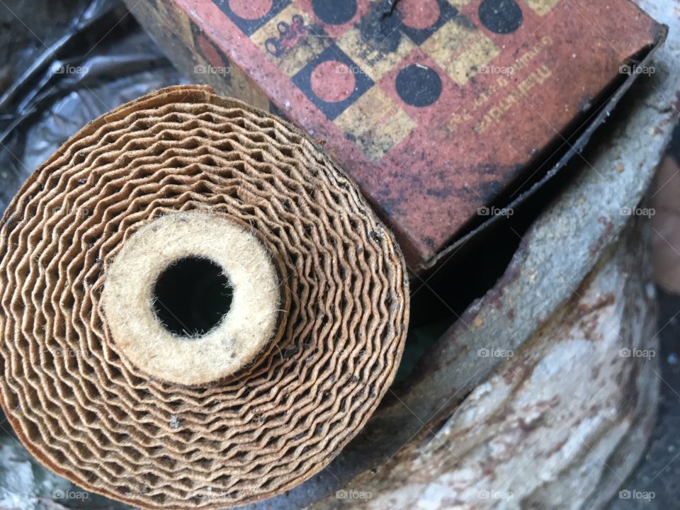 Messy dirty look always sound attrative in photography