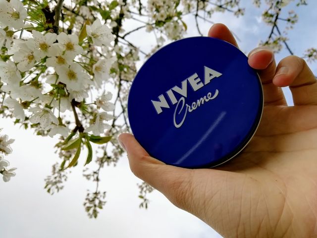 Blue & Green by Nivea