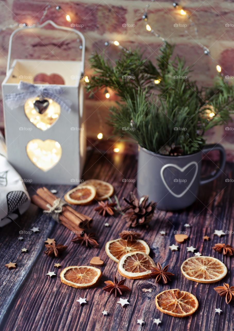 Christmas decor and dried oranges