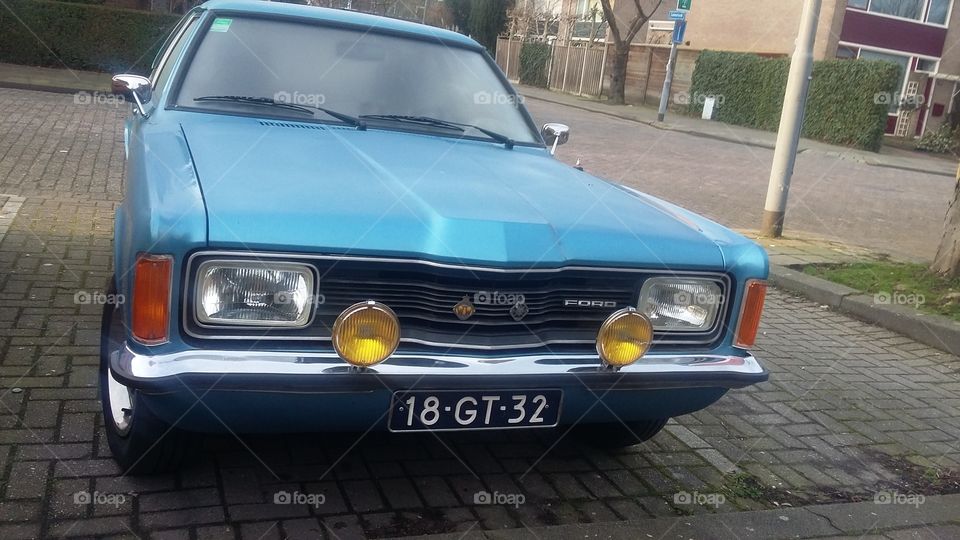 An old Ford old school