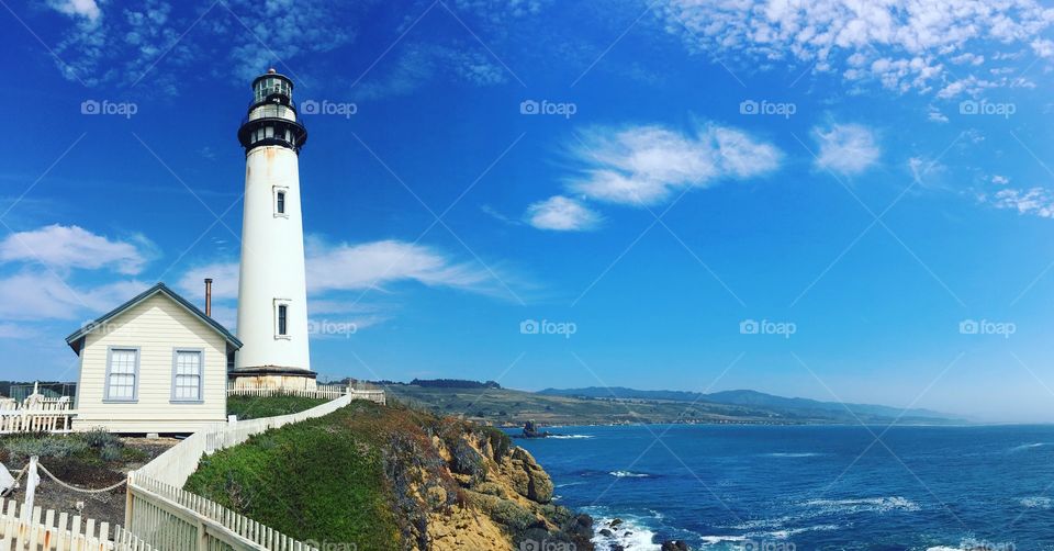 Pidgeon Point Lighthouse in California 