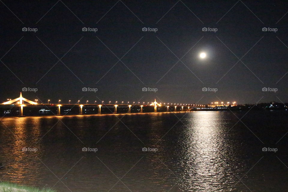 Bridge at night 